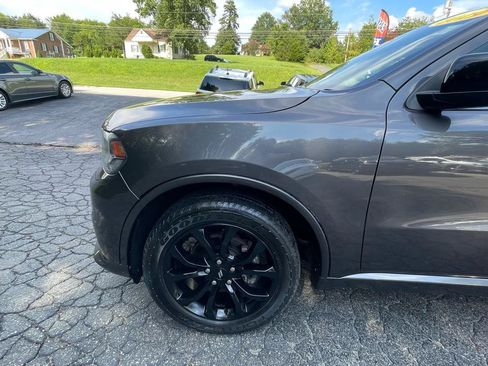 Used 2019 Dodge Durango GT w/ Blacktop Package AWD/4WD image 2
