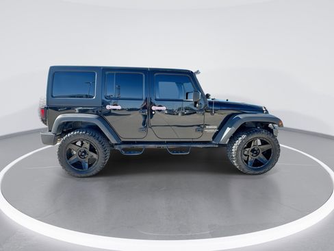 Used 2016 Jeep Wrangler Unlimited Sport w/ Quick Order Package 24S AWD/4WD image 9