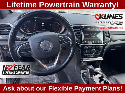 Used 2021 Jeep Grand Cherokee Limited image 15