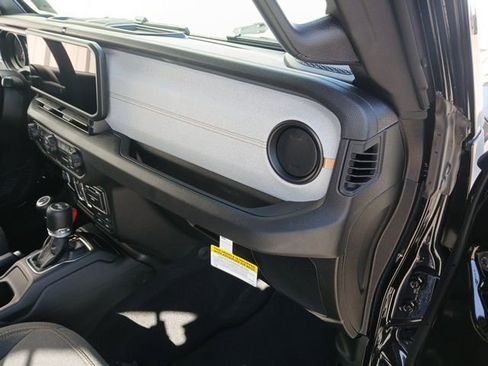 New 2026 Jeep Wrangler Sport S image 31