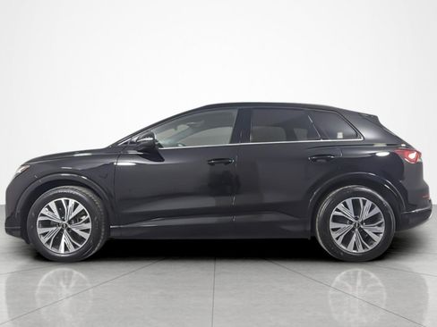 Used 2023 Audi Q4 e-tron Premium Plus w/ Premium Plus RWD image 2