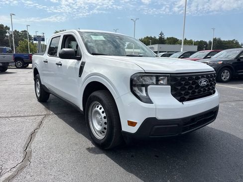 Used 2026 Ford Maverick XL AWD/4WD image 4