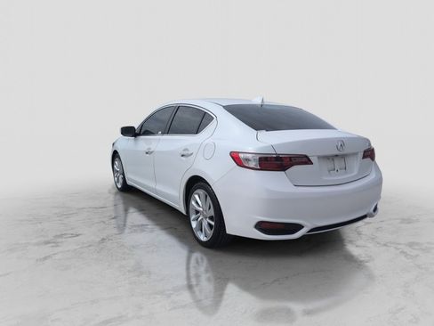 Used 2016 Acura ILX image 4