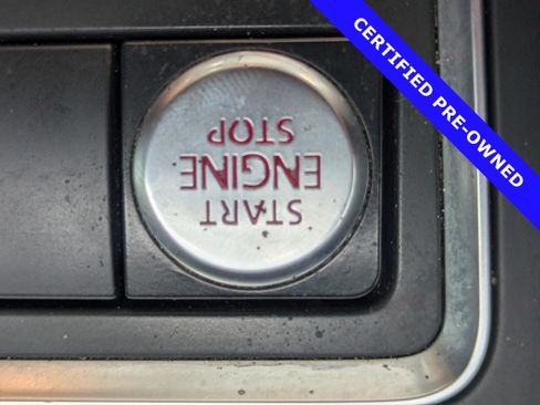 Used 2017 Volkswagen Jetta SE FWD image 31