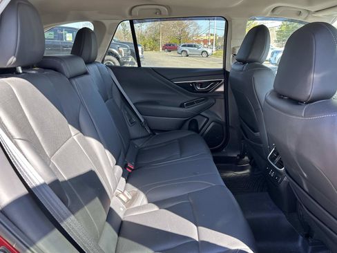 Used 2024 Subaru Outback Touring XT AWD/4WD image 17