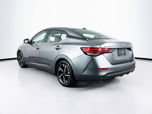 Used 2024 Nissan Sentra SV image 5