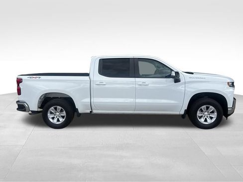 Used 2020 Chevrolet Silverado 1500 LT w/ Fleet Comfort Package AWD/4WD image 2
