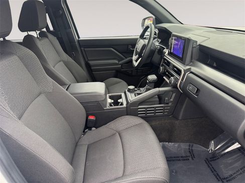 Used 2025 Toyota 4Runner SR5 image 15