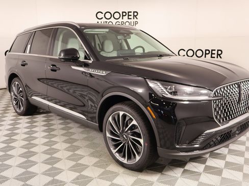 New 2026 Lincoln Aviator Reserve AWD/4WD image 1