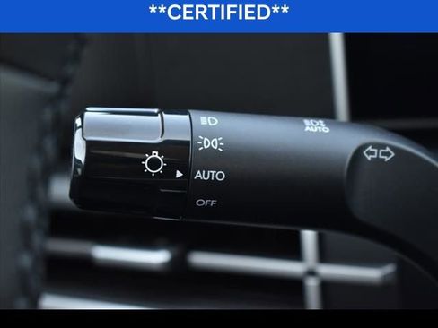 Certified 2025 Hyundai Santa Fe SEL FWD image 25