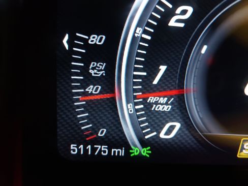 Used 2019 Chevrolet Corvette Stingray Coupe w/ Z51 1LT RWD image 20