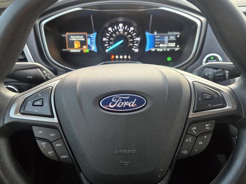 Used 2018 Ford Fusion S image 29