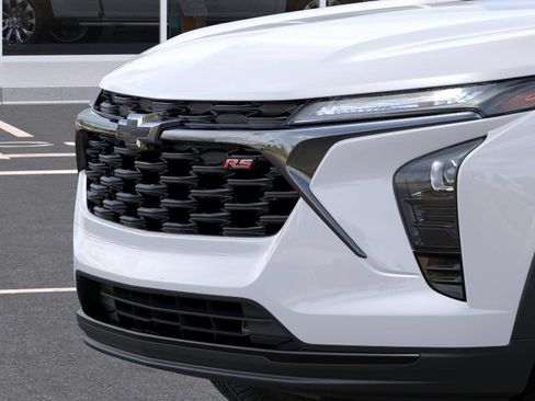 New 2026 Chevrolet Trax RS w/ Driver Confidence Package FWD image 16