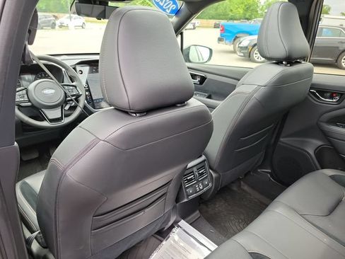 Used 2025 Subaru Forester Touring AWD/4WD image 26