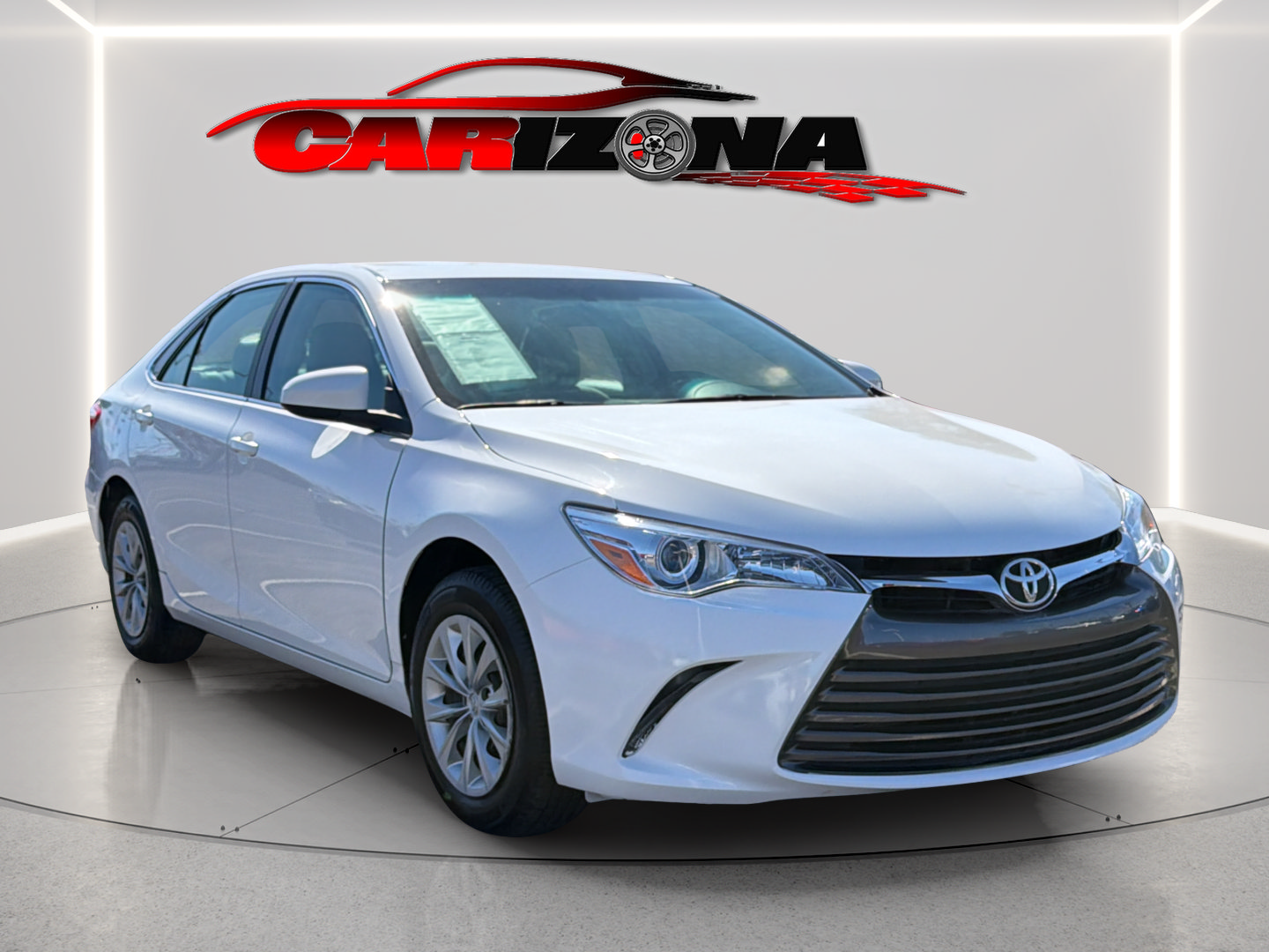 Used 2016 Toyota Camry LE FWD image 1