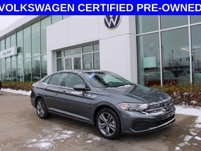 Used 2024 Volkswagen Jetta SE