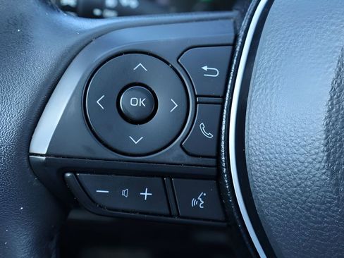 Certified 2021 Toyota RAV4 XLE w/ Convenience Package AWD/4WD image 22