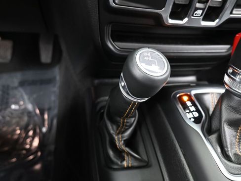 Used 2022 Jeep Gladiator Overland image 26