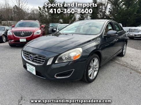 Used 2013 Volvo S60 T5 image 1