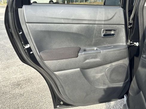 Used 2025 Mitsubishi Outlander Sport ES image 11