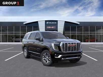 New 2026 GMC Yukon Denali w/ Sun & Power Step Package