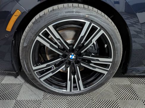 Used 2026 BMW i7 xDrive60 AWD/4WD image 52