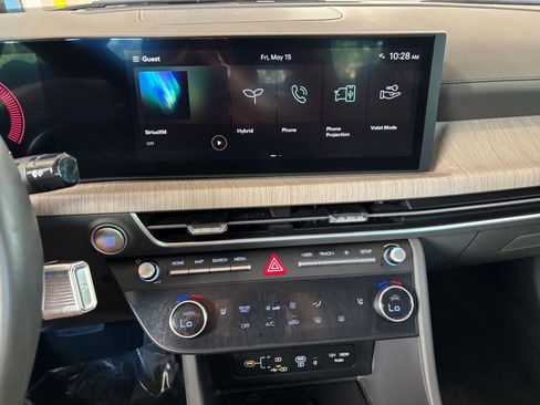 Used 2025 Hyundai Sonata SEL FWD image 18