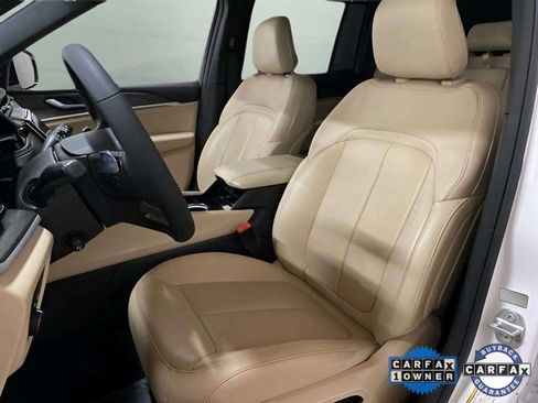 Used 2023 Jeep Grand Cherokee Limited w/ Luxury Tech Group II image 64