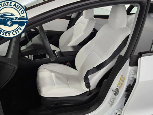 Used 2025 Tesla Model 3 Long Range RWD image 4