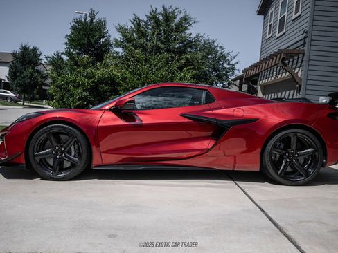 Used 2023 Chevrolet Corvette Z06 w/ Z07 Performance Package RWD image 15