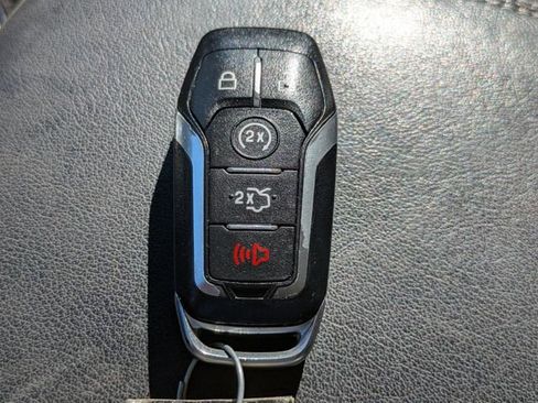 Used 2016 Ford Edge Titanium w/ Equipment Group 302A FWD image 28