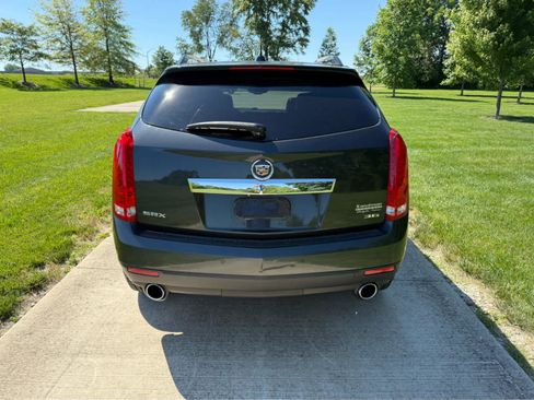 Used 2016 Cadillac SRX Luxury w/ Driver Awareness Package FWD image 4