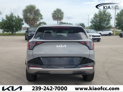 New 2026 Kia Sportage SX FWD image 5