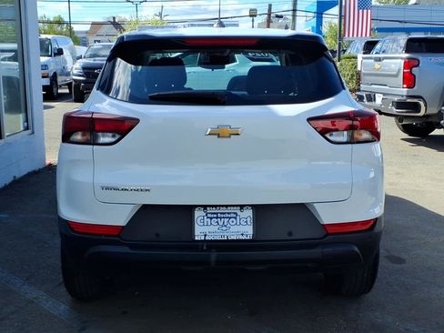 Used 2024 Chevrolet TrailBlazer LS w/ LS Confidence Package FWD image 5