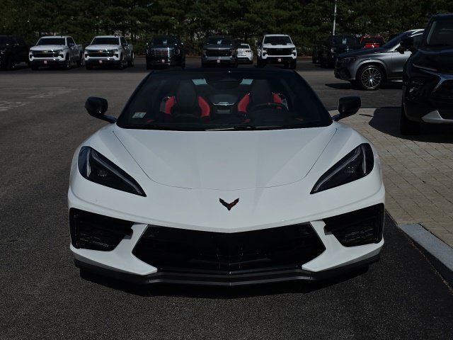 Used 2024 Chevrolet Corvette Stingray Premium Conv w/ Z51 Performance Package RWD image 8