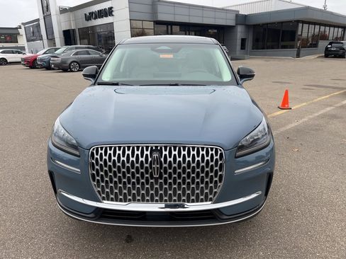 Certified 2024 Lincoln Corsair AWD w/ Equipment Group 101A image 3