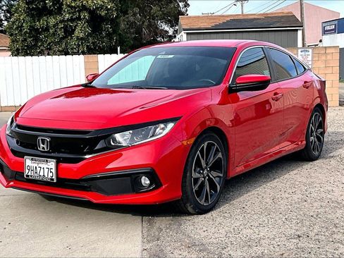 Used 2020 Honda Civic Sport image 2