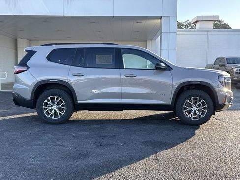 New 2026 GMC Acadia AT4 image 2