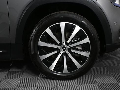 Certified 2023 Mercedes-Benz GLB 250 image 37