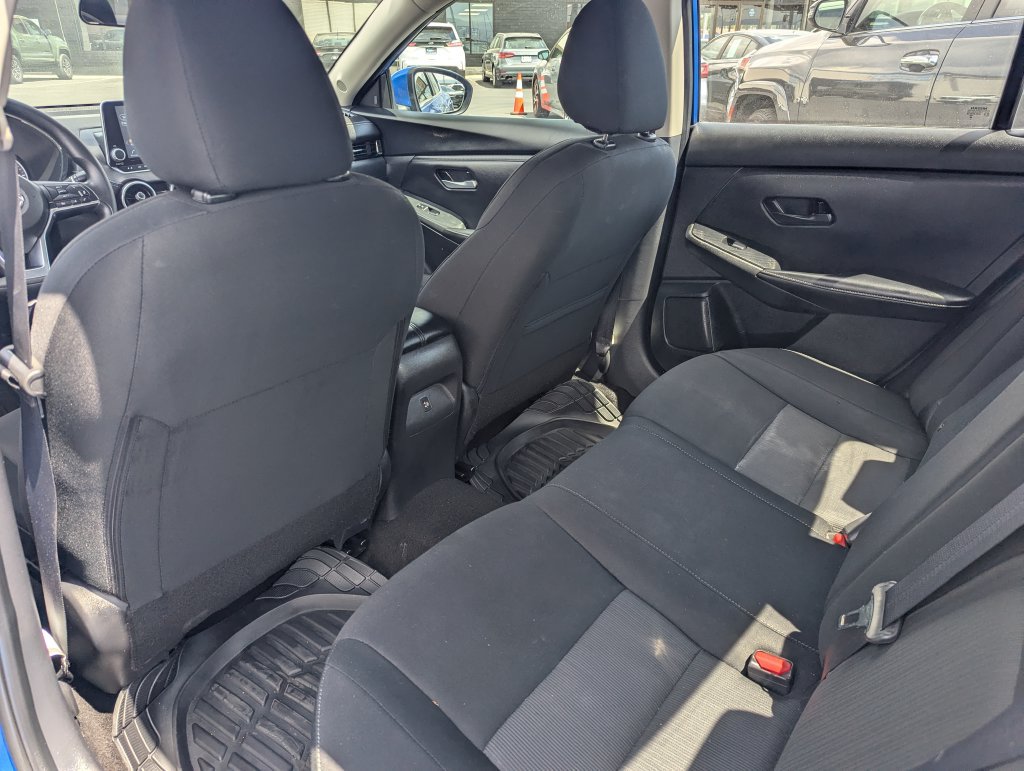 Used 2024 Nissan Sentra SV FWD image 29