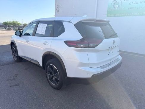 Certified 2024 Nissan Rogue SV FWD image 8