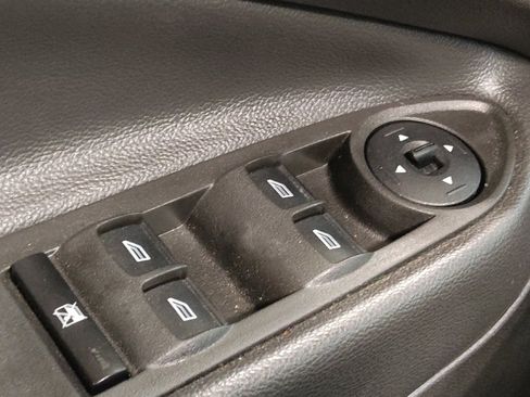 Used 2015 Ford Escape SE w/ Equipment Group 201A image 27