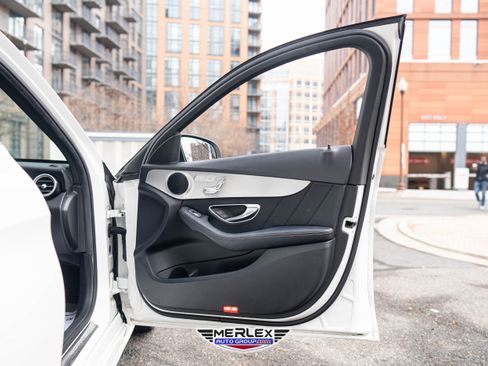 Used 2018 Mercedes-Benz C 300 Sedan w/ AMG Line image 42