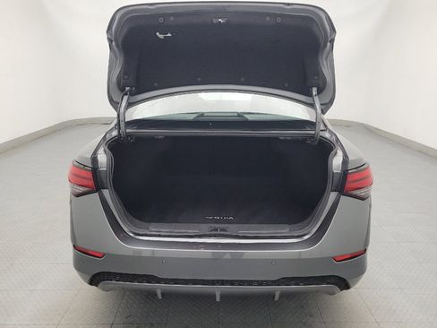 Used 2025 Nissan Sentra SV FWD image 29