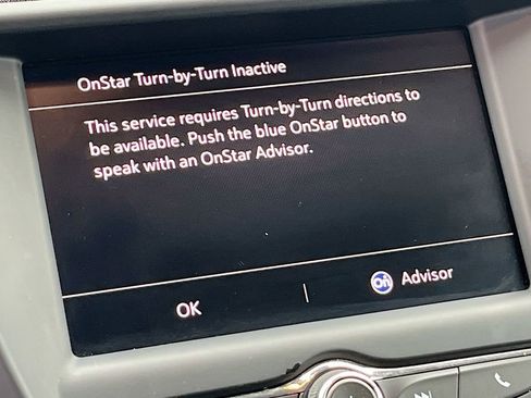 Used 2023 Chevrolet TrailBlazer LT FWD image 13