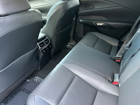 Certified 2025 Lexus RX 350h w/ Convenience Package image 4