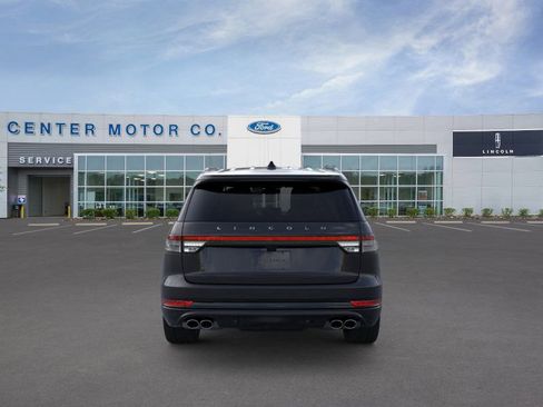 New 2026 Lincoln Aviator Reserve w/ Jet Appearance Package image 5