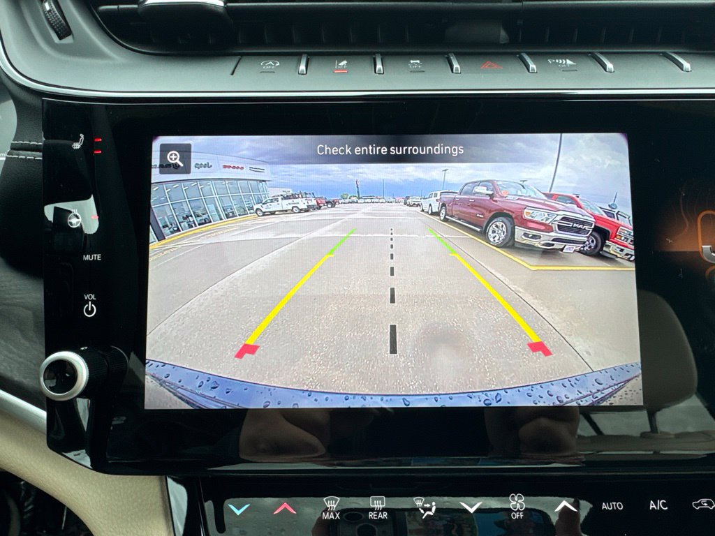New 2027 Jeep Grand Cherokee Limited AWD/4WD image 10