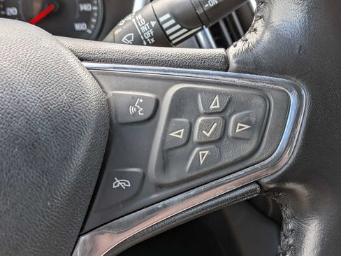 Used 2020 Chevrolet Equinox Premier AWD/4WD image 24