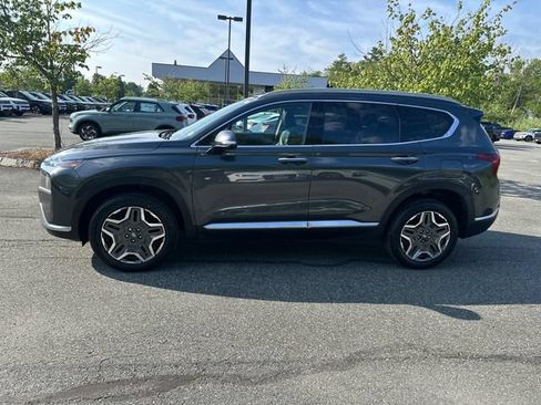 Used 2023 Hyundai Santa Fe Limited AWD/4WD image 2